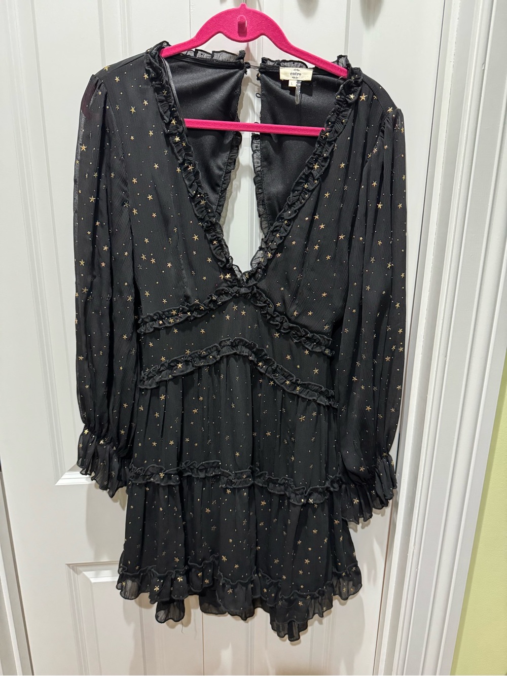 entro Black Star-Print Ruffle Midi Dress
